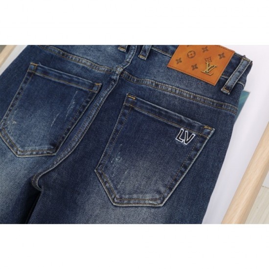 LOUIS VUITTON 2023FW jeans continue to sell like crazy LOUIS VUITTON 2023FW jeans continue to sell like crazy