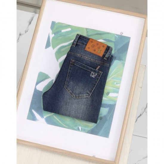 LOUIS VUITTON 2023FW jeans continue to sell like crazy LOUIS VUITTON 2023FW jeans continue to sell like crazy