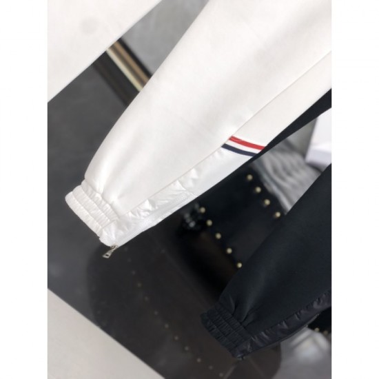 2023SS sweatpants Limited quantity SALE price MONCLER Moncler 2023SS sweatpants Limited quantity SALE price MONCLER Moncler