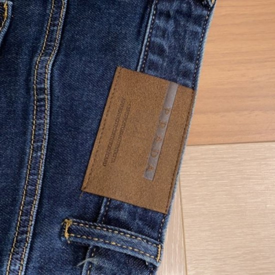 PRADA Prada 2023FW jeans New arrival from this year's collection! PRADA Prada 2023FW jeans New arrival from this year's collection!