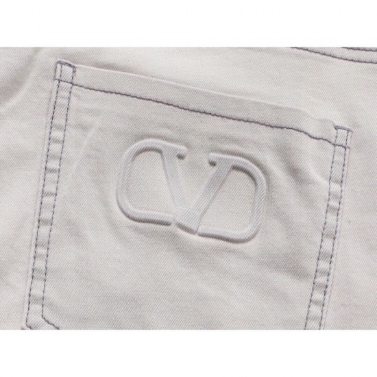 VALENTINO Immediate shipping 2022 spring/summer new classic jeans VALENTINO Immediate shipping 2022 spring/summer new classic jeans