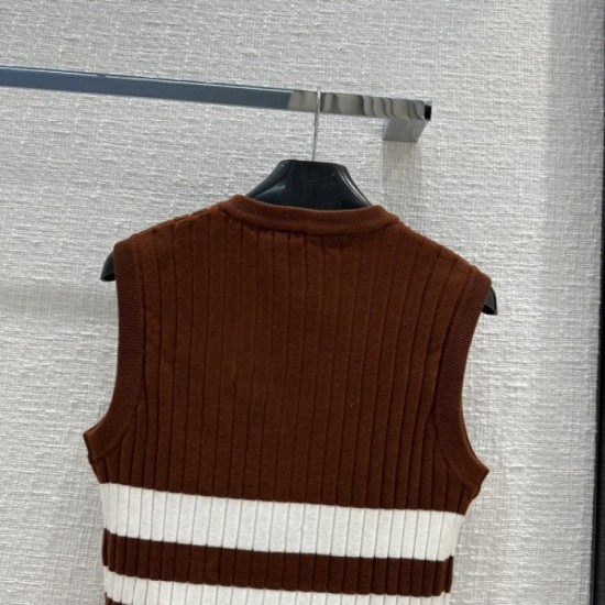 CELINE Celine Rare! 2023SS Knit Vest Limited to handling stores CELINE Celine Rare! 2023SS Knit Vest Limited to handling stores