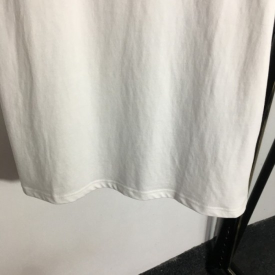 CELINE Celine New 2023SS short sleeve T-shirt that is extremely popular CELINE Celine New 2023SS short sleeve T-shirt that is extremely popular