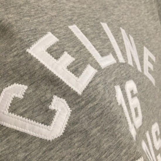 CELINE Celine 2023SS short-sleeved T-shirt Simple and mature impression is wonderful CELINE Celine 2023SS short-sleeved T-shirt Simple and mature impression is wonderful
