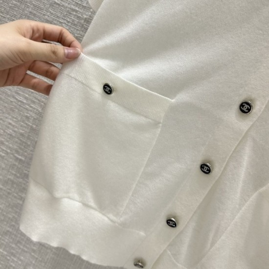 CHANEL Chanel popular spring and summer collection 2023SS short-sleeved cardigan CHANEL Chanel popular spring and summer collection 2023SS short-sleeved cardigan