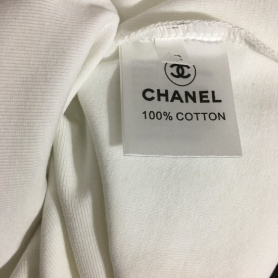 CHANEL Chanel love at first sight inevitable spring sale 2023SS short sleeve T-shirt CHANEL Chanel love at first sight inevitable spring sale 2023SS short sleeve T-shirt