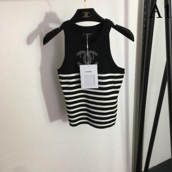 Knit vest to wear this summer 2023SS CHANEL Chanel Knit vest to wear this summer 2023SS CHANEL Chanel