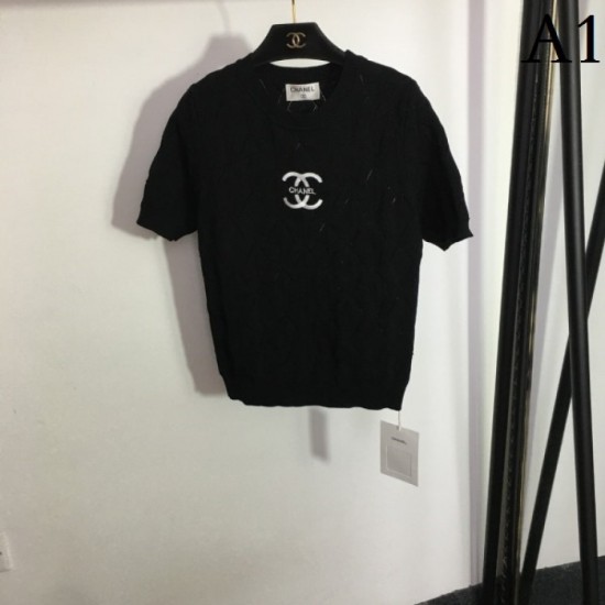 Short-sleeved knit 2023SS CHANEL CHANEL Short-sleeved knit 2023SS CHANEL CHANEL