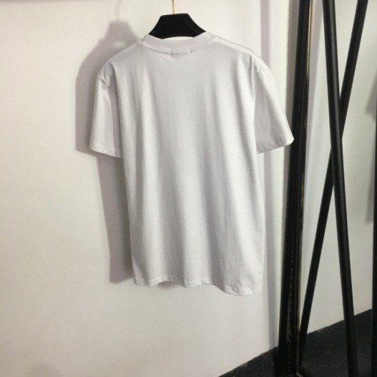 The latest trends in spring and summer Short-sleeved T-shirt 2023SS CHANEL Chanel The latest trends in spring and summer Short-sleeved T-shirt 2023SS CHANEL Chanel