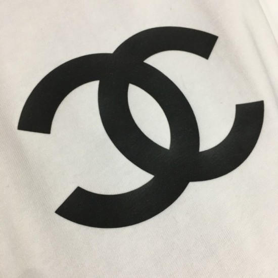 The latest trends in spring and summer Short-sleeved T-shirt 2023SS CHANEL Chanel The latest trends in spring and summer Short-sleeved T-shirt 2023SS CHANEL Chanel