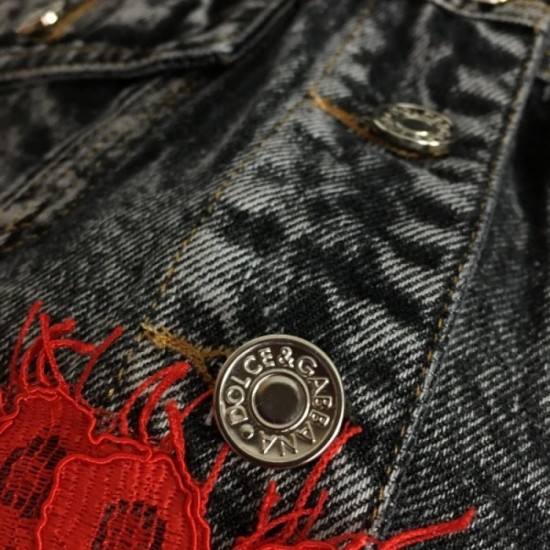 DOLCE & GABBANA Dolce & Gabbana 2023SS cowboy vest this summer favorite DOLCE & GABBANA Dolce & Gabbana 2023SS cowboy vest this summer favorite