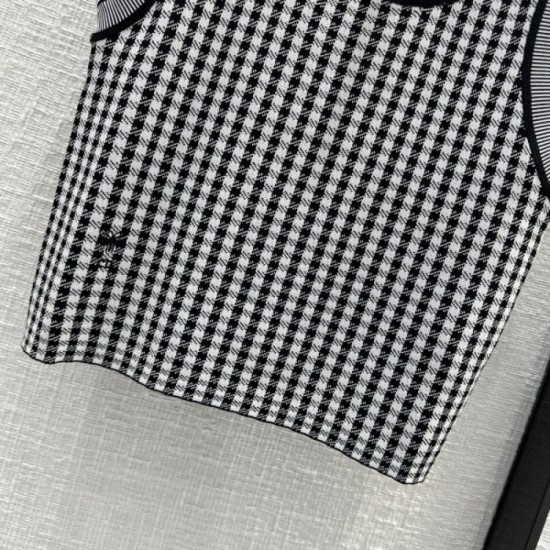 Popular new work for this summer Knit vest 2023SS DIOR Dior Popular new work for this summer Knit vest 2023SS DIOR Dior