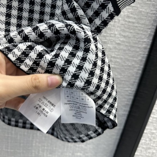 Popular new work for this summer Knit vest 2023SS DIOR Dior Popular new work for this summer Knit vest 2023SS DIOR Dior