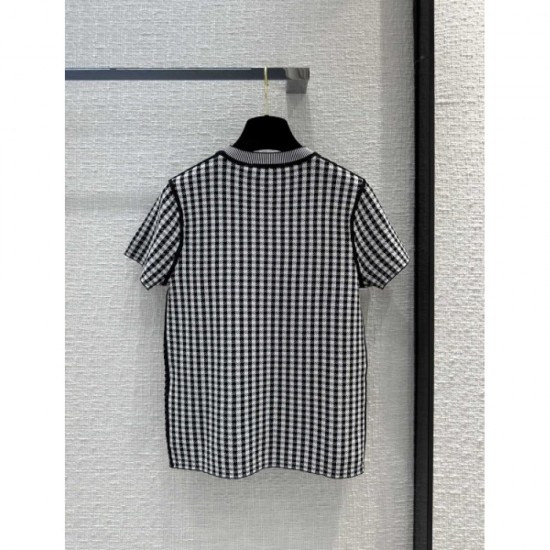Short-sleeved knit 2023SS DIOR Dior with presence every season Short-sleeved knit 2023SS DIOR Dior with presence every season