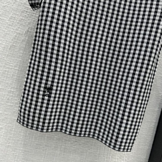 Short-sleeved knit 2023SS DIOR Dior with presence every season Short-sleeved knit 2023SS DIOR Dior with presence every season