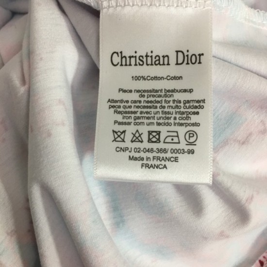 Good compatibility and definitely recommended short-sleeved T-shirt 2023SS DIOR Dior Good compatibility and definitely recommended short-sleeved T-shirt 2023SS DIOR Dior