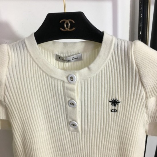DIOR Dior 2023SS short-sleeved knit style suitable for hot midsummer DIOR Dior 2023SS short-sleeved knit style suitable for hot midsummer