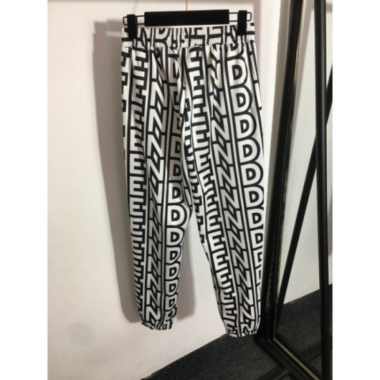 FENDI Fendi fashionable but not tired 2023SS sports suit FENDI Fendi fashionable but not tired 2023SS sports suit
