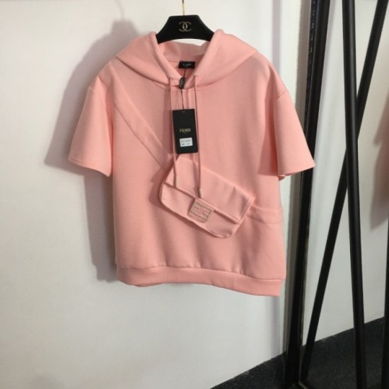 Sports suit that makes it easy to wear 2023SS FENDI Fendi Sports suit that makes it easy to wear 2023SS FENDI Fendi