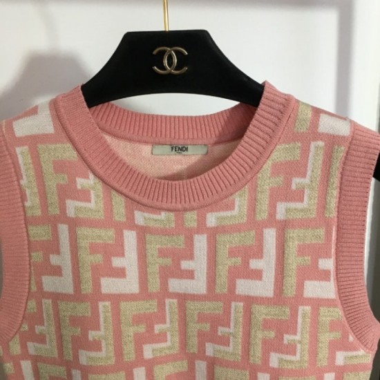 New in the spring and summer collection Knit vest 2023SS FENDI Fendi New in the spring and summer collection Knit vest 2023SS FENDI Fendi