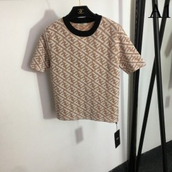 Short-sleeved knit 2023SS FENDI Fendi decided on a modern style