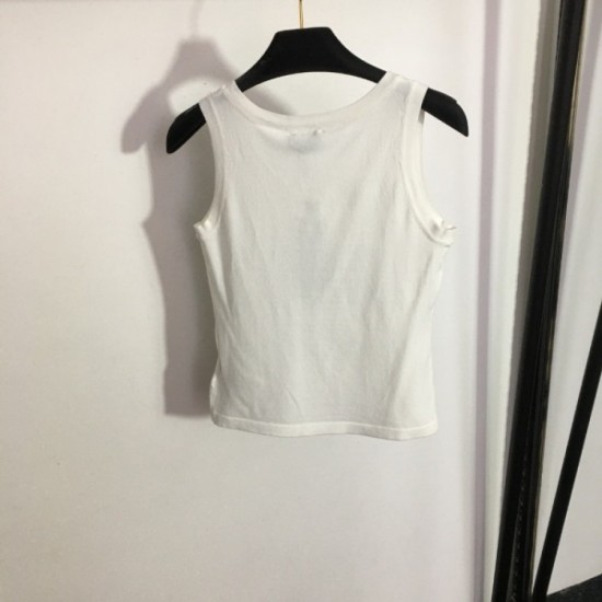 FENDI Fendi 2023SS Waistcoat A style that can be used for a long time this summer FENDI Fendi 2023SS Waistcoat A style that can be used for a long time this summer