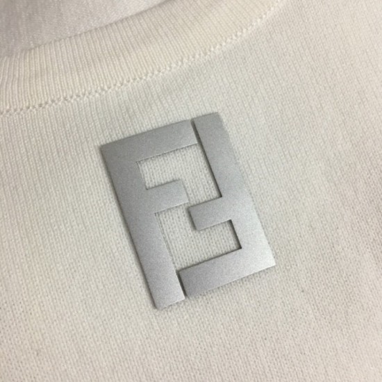 FENDI Fendi 2023SS Waistcoat A style that can be used for a long time this summer FENDI Fendi 2023SS Waistcoat A style that can be used for a long time this summer