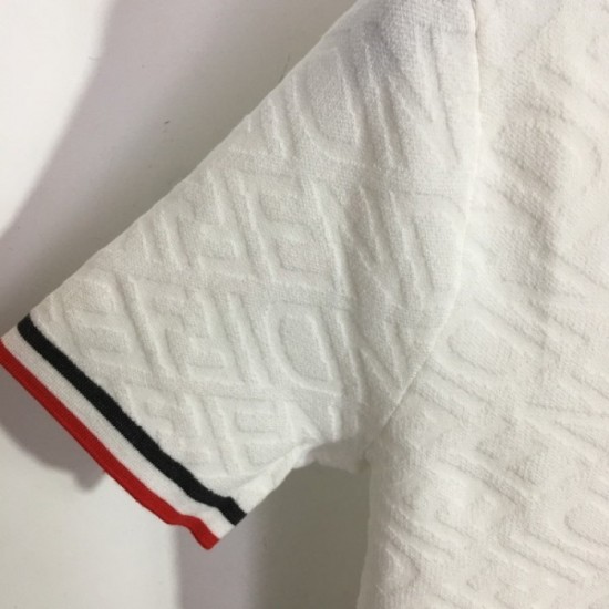 FENDI Fendi 2023SS Short Sleeve Knit This Season's Trendy Item FENDI Fendi 2023SS Short Sleeve Knit This Season's Trendy Item