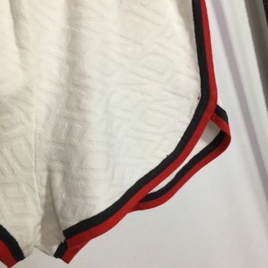 FENDI Fendi 2023SS top and bottom set Spring and summer style with a high sense of mode FENDI Fendi 2023SS top and bottom set Spring and summer style with a high sense of mode