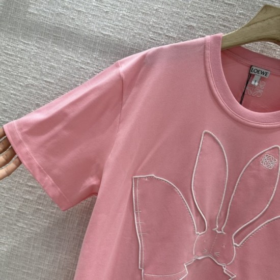LOEWE Loewe Featured Tops 2023SS Short Sleeve T-shirt This Spring and Summer LOEWE Loewe Featured Tops 2023SS Short Sleeve T-shirt This Spring and Summer