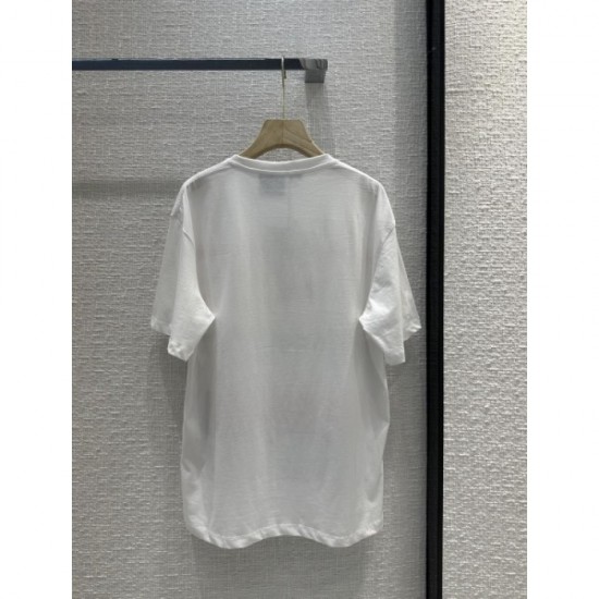 Short-sleeved T-shirt 2023SS LOEWE Loewe who plays an active part at the turn of the season Short-sleeved T-shirt 2023SS LOEWE Loewe who plays an active part at the turn of the season