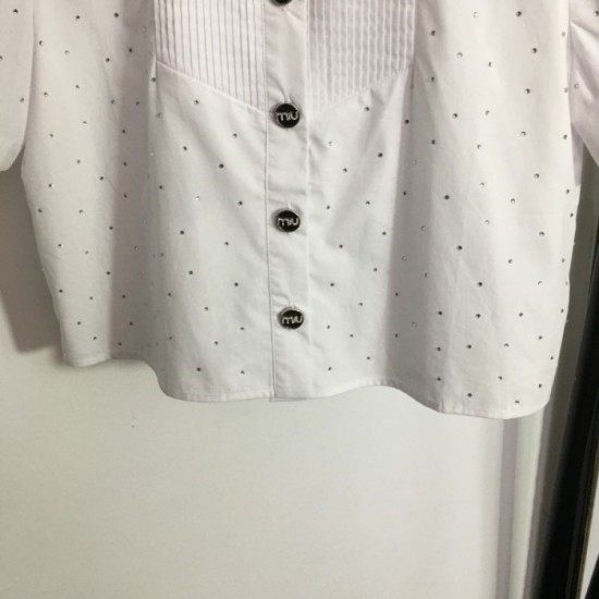 MIU MIU 2023SS short-sleeved shirt Unique spring and summer coordination MIU MIU 2023SS short-sleeved shirt Unique spring and summer coordination