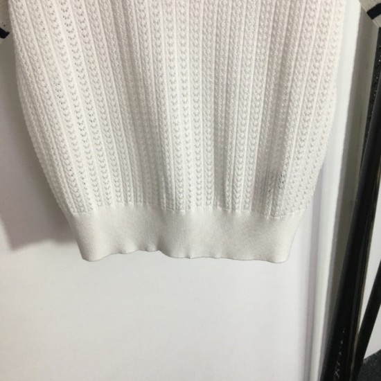 MIU MIU 2023SS short sleeve knit latest trend fashion new arrival MIU MIU 2023SS short sleeve knit latest trend fashion new arrival