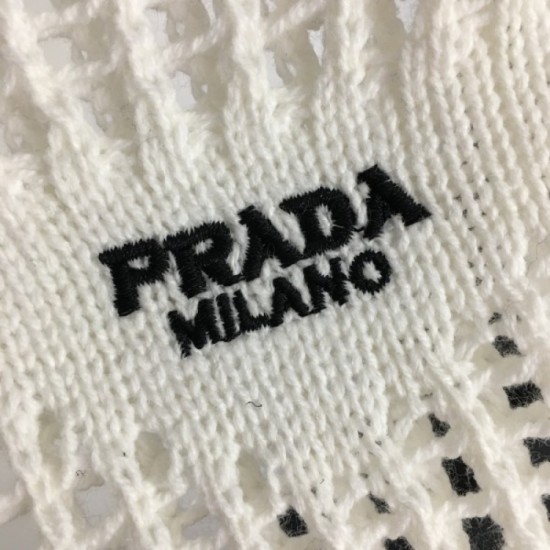 Perfect for summer outings Camisole 2023SS PRADA Prada Perfect for summer outings Camisole 2023SS PRADA Prada