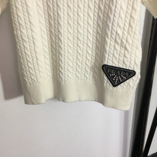 PRADA Prada 2023SS short-sleeved knit style up simple PRADA Prada 2023SS short-sleeved knit style up simple