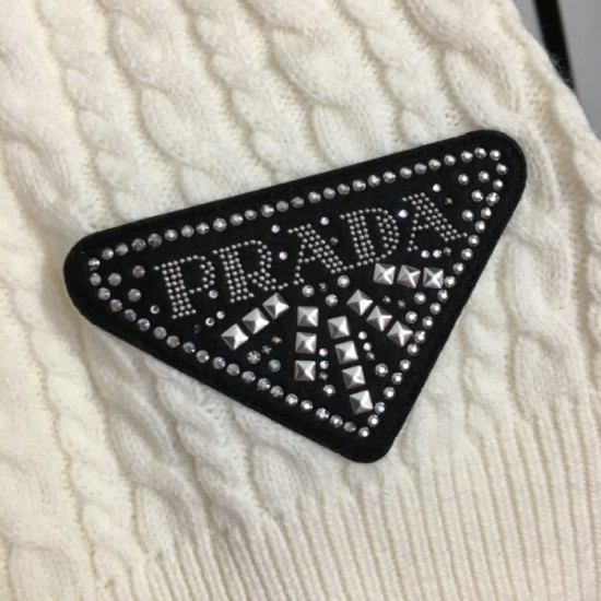PRADA Prada 2023SS short-sleeved knit style up simple PRADA Prada 2023SS short-sleeved knit style up simple