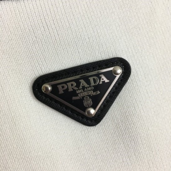 PRADA Prada 2023SS Waistcoat is the trend of the season PRADA Prada 2023SS Waistcoat is the trend of the season