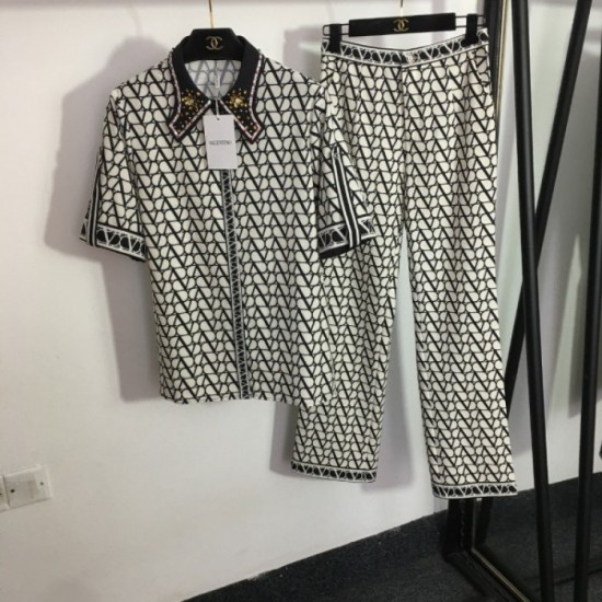 Casual set to buy this summer 2023SS VALENTINO Valentino Casual set to buy this summer 2023SS VALENTINO Valentino