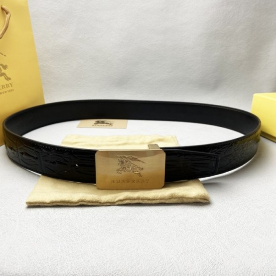 2023SS belt BURBERRY Burberry magazine published domestic 2023SS belt BURBERRY Burberry magazine published domestic