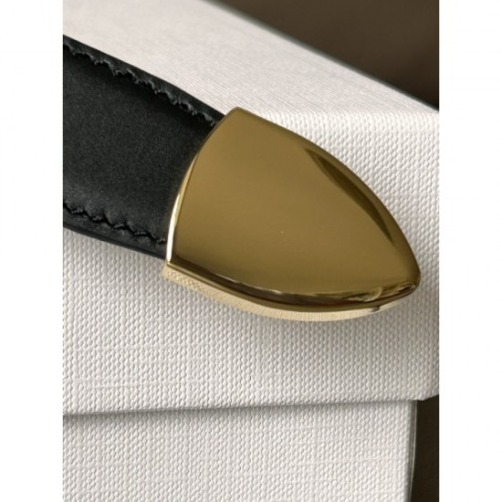 This spring and summer belt 2023SS CELINE Celine is a must-buy for adults This spring and summer belt 2023SS CELINE Celine is a must-buy for adults