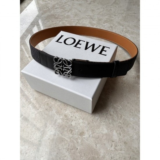 A unique item that becomes the leading role Belt 2023SS LOEWE A unique item that becomes the leading role Belt 2023SS LOEWE