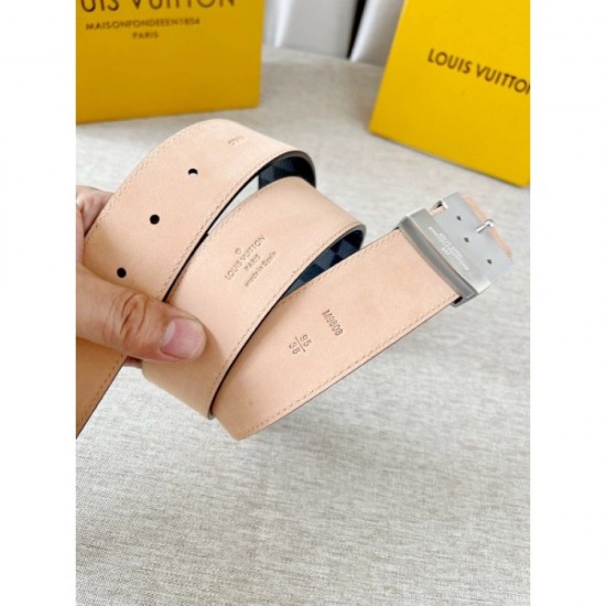 Domestic rarity! Popular belt 2023SS LOUIS VUITTON Louis Vuitton Domestic rarity! Popular belt 2023SS LOUIS VUITTON Louis Vuitton