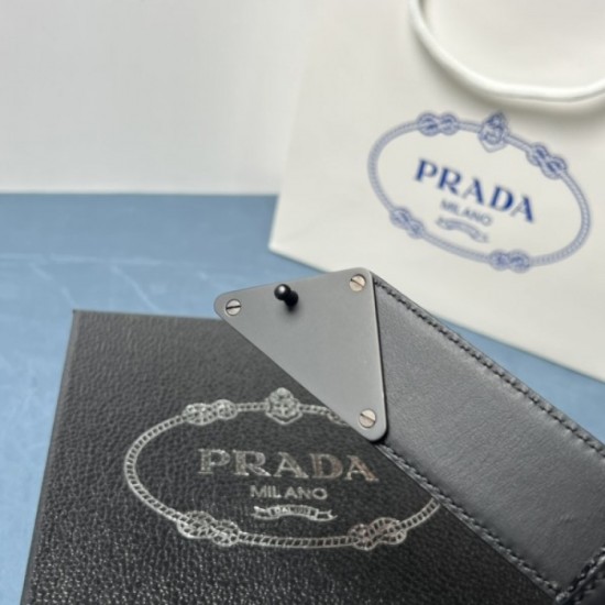 In a relaxed atmosphere Belt 2023SS PRADA Prada In a relaxed atmosphere Belt 2023SS PRADA Prada