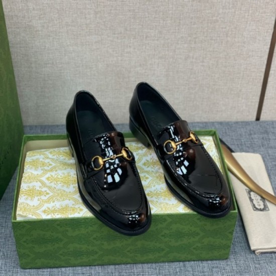 GUCCI Gucci business shoes 2023AW For elegant casual coordination GUCCI Gucci business shoes 2023AW For elegant casual coordination