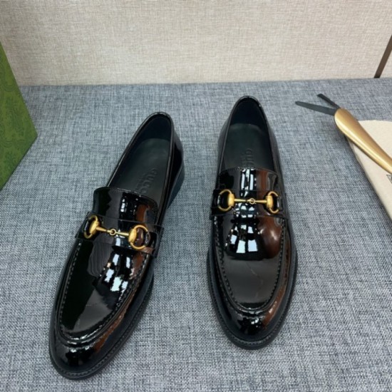 GUCCI Gucci business shoes 2023AW For elegant casual coordination GUCCI Gucci business shoes 2023AW For elegant casual coordination