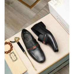 GUCCI Gucci new winter 2023FW business shoes that attract attention