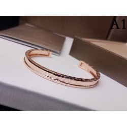 2023SS Bracelet This season continues to be the brand BVLGARI Bvlgari