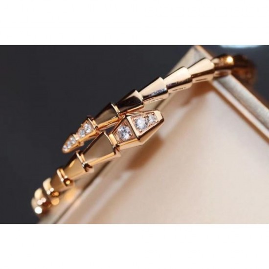 2023FW Bracelet BVLGARI Bvlgari New Autumn/Winter Sold Out Magazine Published 2023FW Bracelet BVLGARI Bvlgari New Autumn/Winter Sold Out Magazine Published