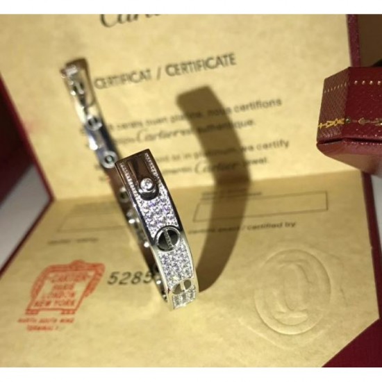 2023FW Bracelet CARTIER Finished with a unique impression 2023FW Bracelet CARTIER Finished with a unique impression