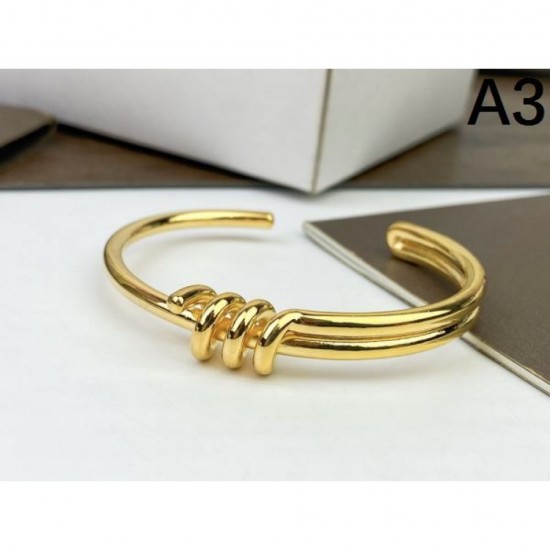 CELINE 2023FW Bracelet with an elegant casual atmosphere CELINE 2023FW Bracelet with an elegant casual atmosphere